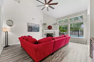 18215 Mance Ct, Houston, TX 77094 - Photo 16