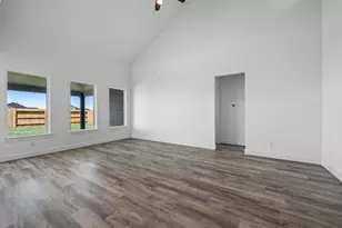 305 Gambels Quail Rd, Waller, TX 77484 - Photo 4