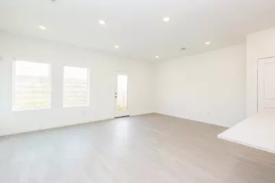 2135 Salinas Drive, Rosharon, TX 77583 - Photo 2