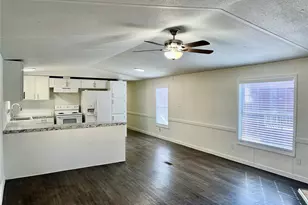 20517 N Navasota Dr, New Caney, TX 77357 - Photo 2