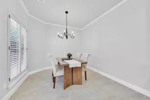 202 Victoria Way, Friendswood, TX 77546 - Photo 8