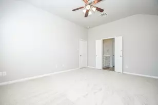 10618 Pine Meadows Blvd, Baytown, TX 77523 - Photo 18