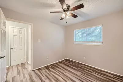 401 Summer Place Court, League City, TX 77573 - Photo 24