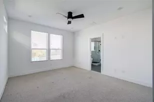 2054 Johanna Crk Dr, Houston, TX 77055 - Photo 18