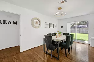 5415 Carew St, Houston, TX 77096 - Photo 4