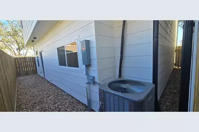 4922 Hoover Street #B, Houston, TX 77092 - Photo 26