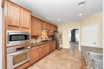 14318 Lakepointe Bend Lane, Cypress, TX 77429 - Photo 10
