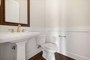 2656 Fountain Key Blvd, Houston, TX 77008 - Photo 14