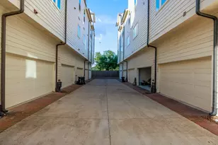 2656 Fountain Key Blvd, Houston, TX 77008 - Photo 26