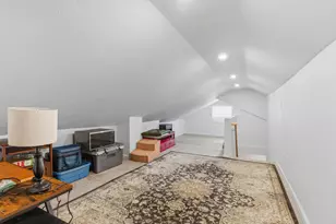 7717 Scanlock St, Houston, TX 77012 - Photo 18