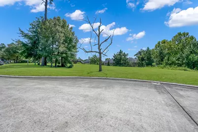 2400 Bramlet Drive, Conroe, TX 77304 - Photo 2