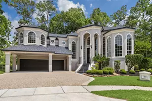 11 Twin Greens Ct, Houston, TX 77339 - Photo 1