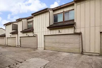 12522 Newbrook Drive, Houston, TX 77072 - Photo 14