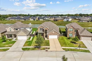 23109 Zinfandel Dr, Alvin, TX 77511 - Photo 4