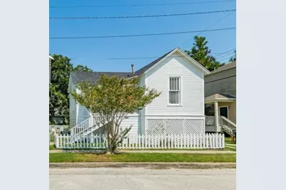 1512 38th Street, Galveston, TX 77550 - Photo 1