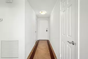 14 Greenway Plaza, Houston, TX 77046 - Photo 4