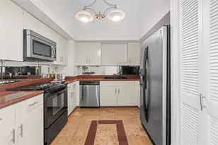 14 Greenway Plaza, Houston, TX 77046 - Photo 10