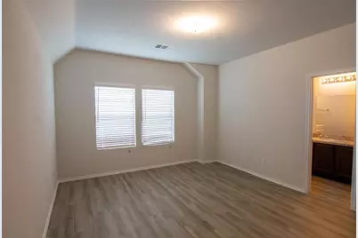 4002 Richey Silver Street, Houston, TX 77014 - Photo 4