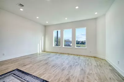 5324 Rue Street, Houston, TX 77033 - Photo 12