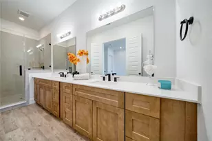 5324 Rue St, Houston, TX 77033 - Photo 1