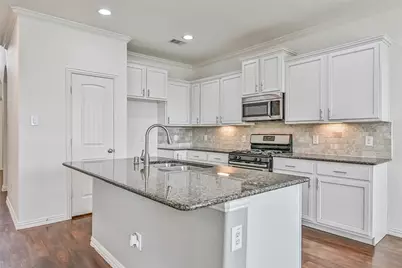 4511 Apple Point Lane, Rosharon, TX 77583 - Photo 10