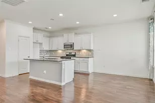 4511 Apple Point Ln, Rosharon, TX 77583 - Photo 8