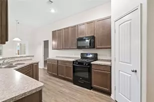 66 County Road 5102F, Cleveland, TX 77327 - Photo 8