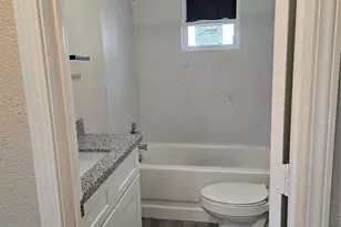 120 Antionette Ln, Crosby, TX 77532 - Photo 6