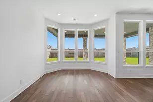 12246 Valencia Blvd, Mont Belvieu, TX 77523 - Photo 14