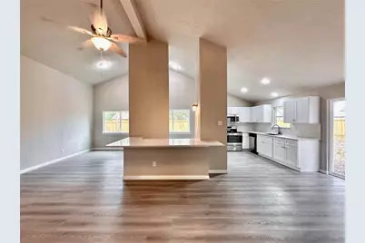 7730 Chaseview Drive, Houston, TX 77489 - Photo 8