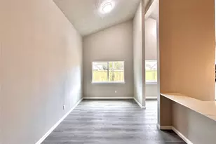 7730 Chaseview Dr, Houston, TX 77489 - Photo 4