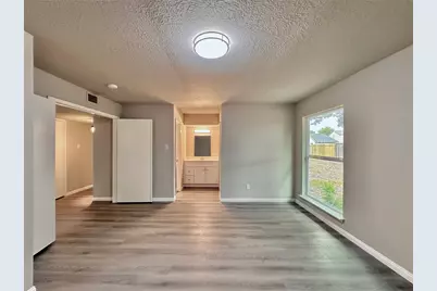 7730 Chaseview Drive, Houston, TX 77489 - Photo 16