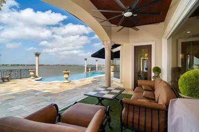 6 Waterford Oaks Lane, Kemah, TX 77565 - Photo 40