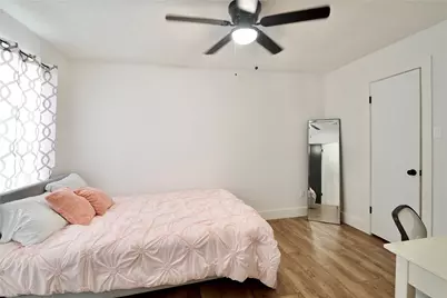 13529 Woodchester Drive, Sugar Land, TX 77498 - Photo 18