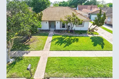 10519 Kirkwren Drive, Houston, TX 77089 - Photo 2