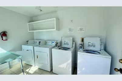 3902 Dallas Street #6, Houston, TX 77023 - Photo 12