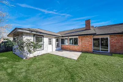 2726 Valley Forest Drive, Missouri City, TX 77489 - Photo 48