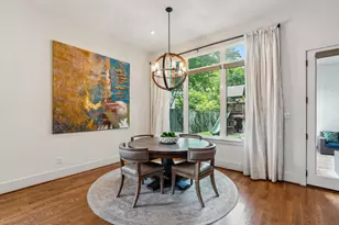 815 E 27th St, Houston, TX 77009 - Photo 12