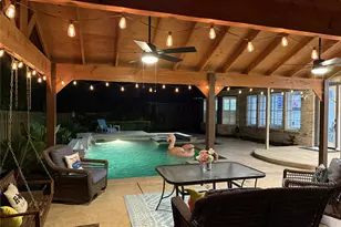 15 W Beckonvale Cir, The Woodlands, TX 77382 - Photo 40