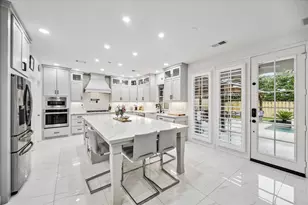 15 W Beckonvale Cir, The Woodlands, TX 77382 - Photo 12