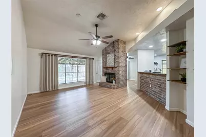 4330 Glen Avon Drive, Pasadena, TX 77505 - Photo 4