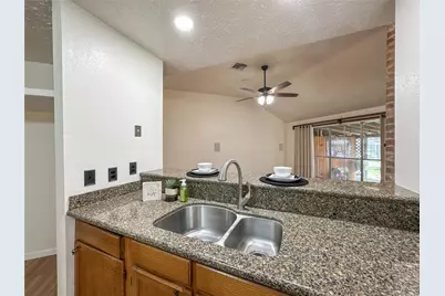 4330 Glen Avon Drive, Pasadena, TX 77505 - Photo 14