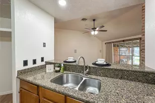 4330 Glen Avon Dr, Pasadena, TX 77505 - Photo 14