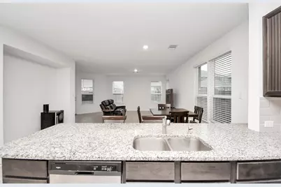 2030 Domeniko Drive, Fresno, TX 77545 - Photo 34