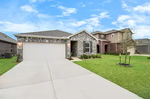 2030 Domeniko Dr, Fresno, TX 77545 - Photo 14