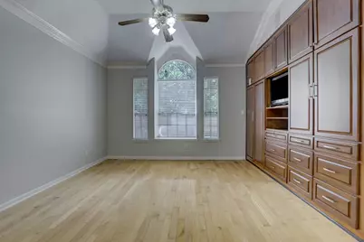14019 Lake Trail Drive, Sugar Land, TX 77498 - Photo 8