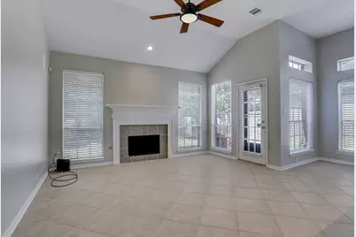 14019 Lake Trail Drive, Sugar Land, TX 77498 - Photo 4