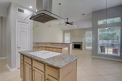 14019 Lake Trail Drive, Sugar Land, TX 77498 - Photo 6