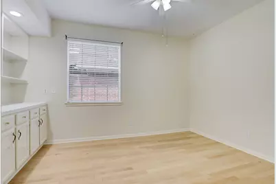 14019 Lake Trail Drive, Sugar Land, TX 77498 - Photo 10