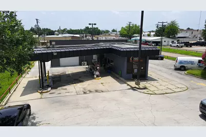 207 E Cottonwood Street, Madisonville, TX 77864 - Photo 18